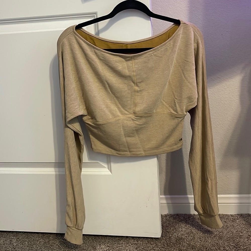 Buffbunny long sleeve crop size M (matching set)